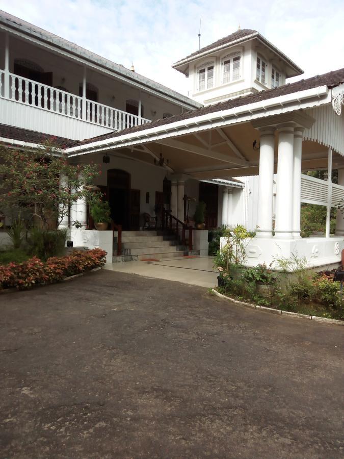 Manor House Embulpure Exterior foto
