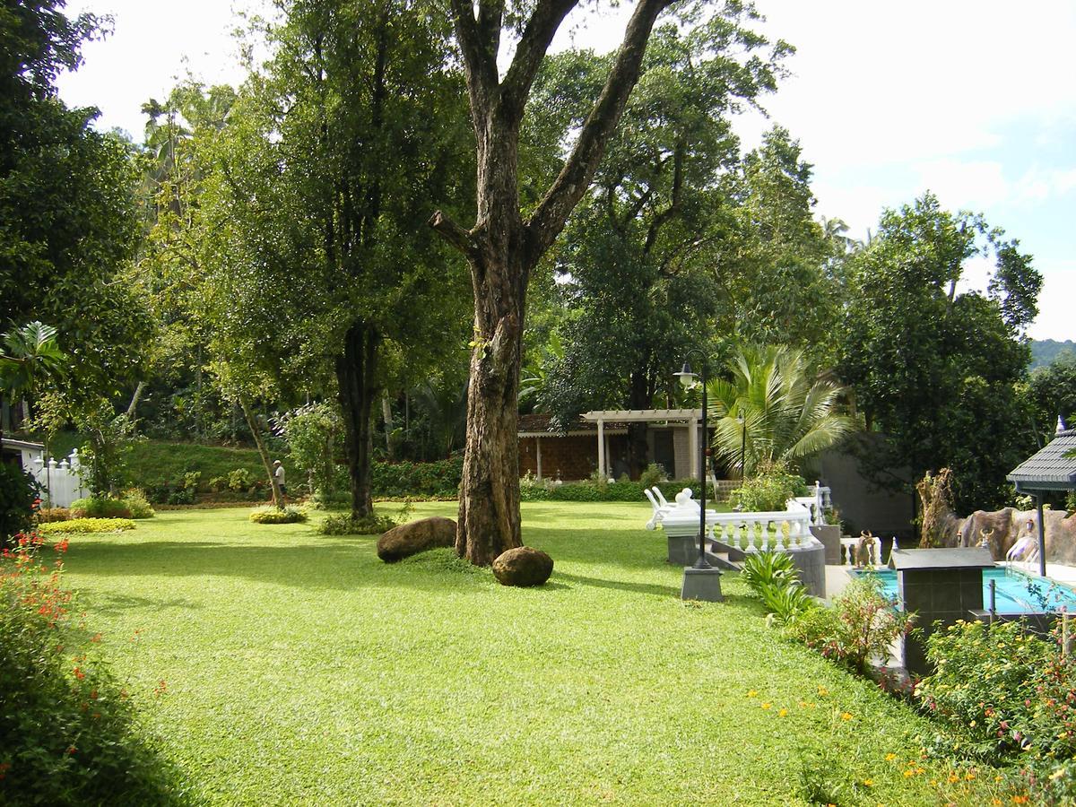 Manor House Embulpure Exterior foto